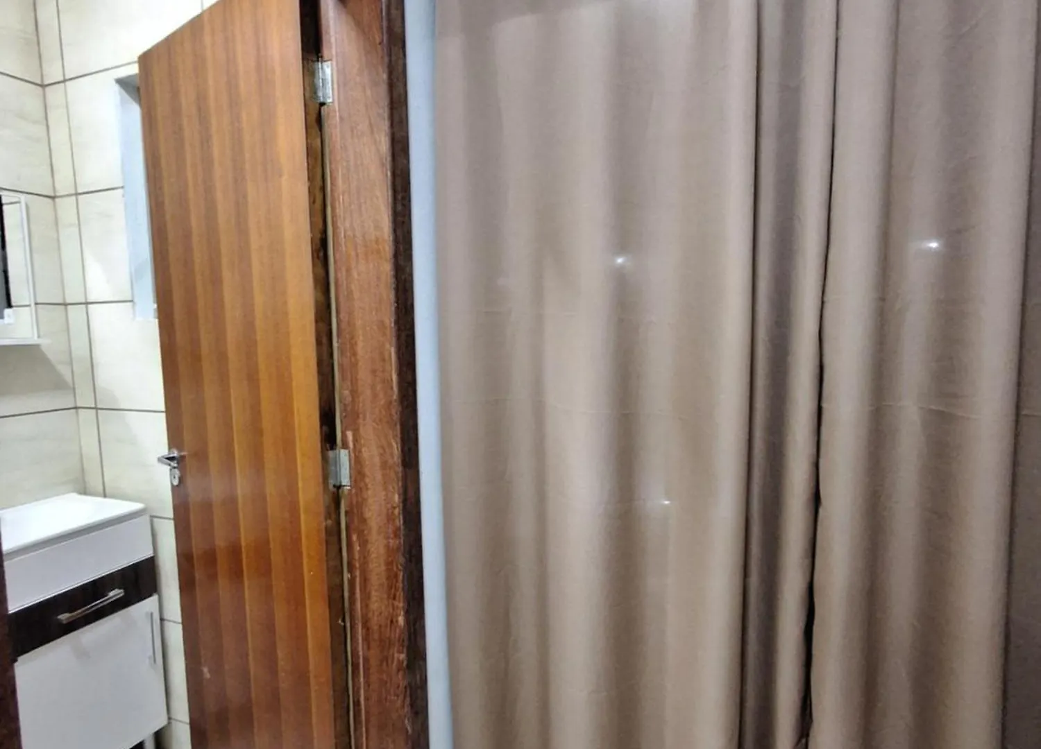 邦比尼亚斯Residencial Zimbros 2别墅 邦比尼亚斯
