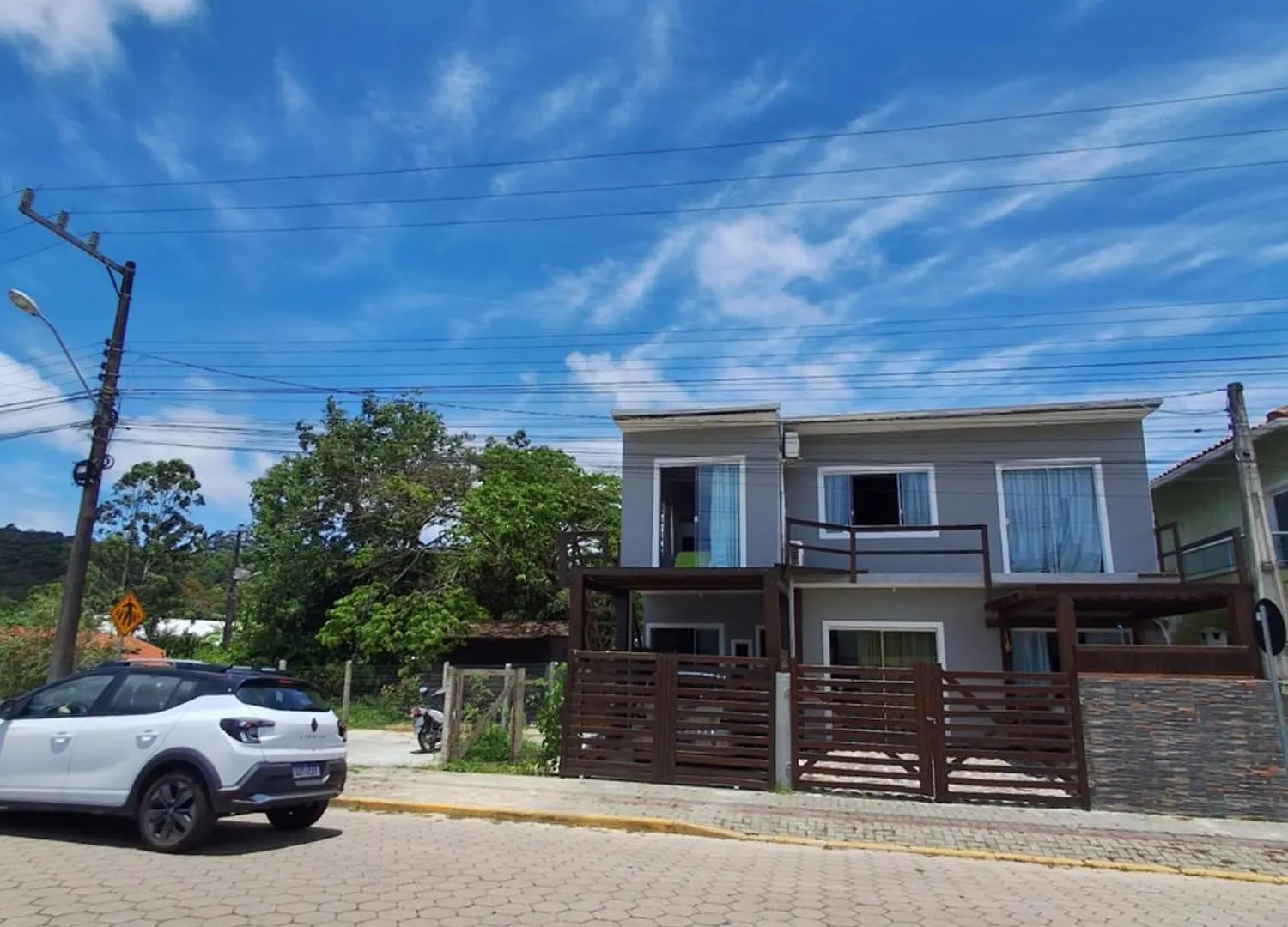 邦比尼亚斯Residencial Zimbros 2别墅 0*, 邦比尼亚斯